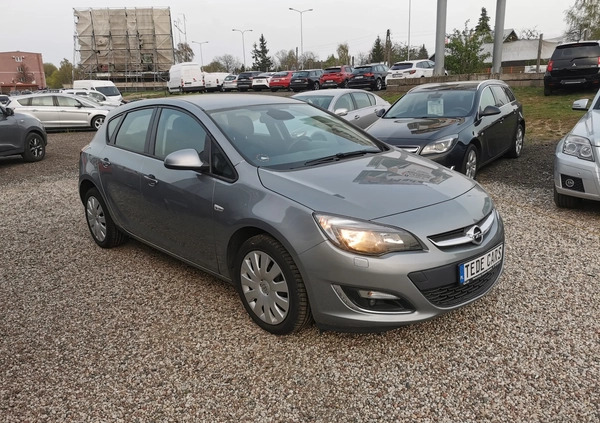 Opel Astra cena 33897 przebieg: 116000, rok produkcji 2013 z Krajenka małe 529
